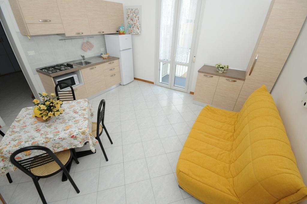 Residence Suisse กัตตอลิกา ภายนอก รูปภาพ