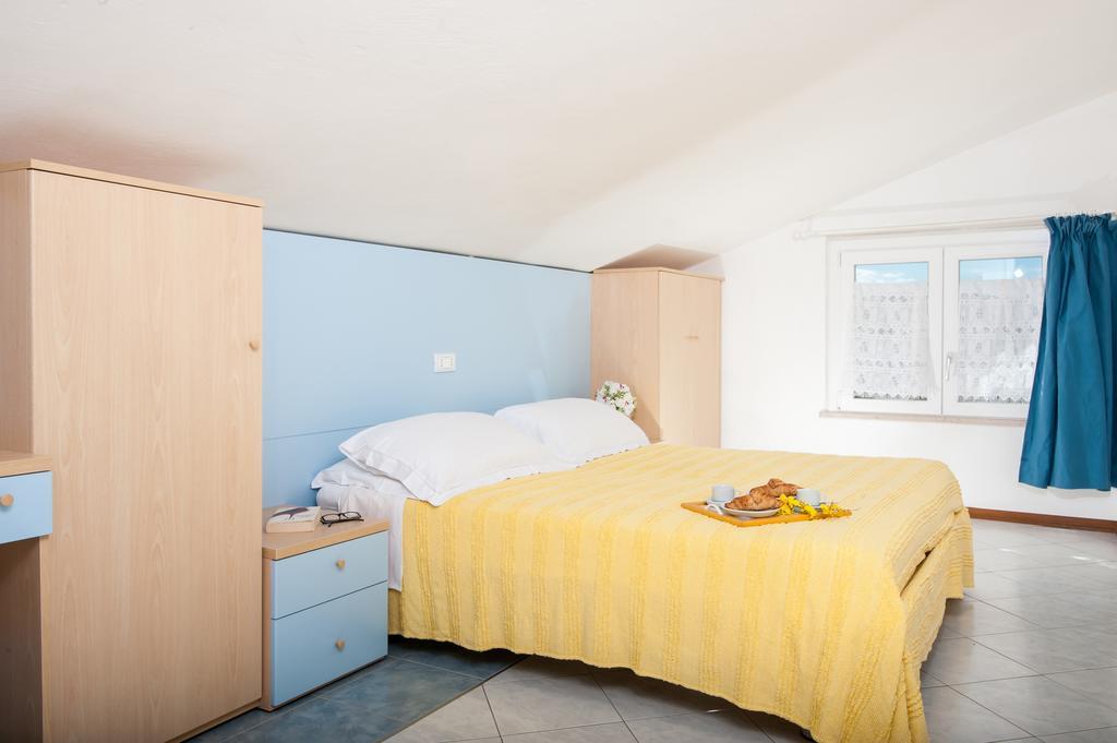Residence Suisse กัตตอลิกา ภายนอก รูปภาพ