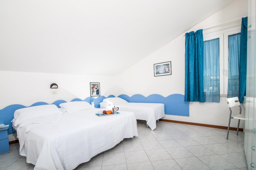Residence Suisse กัตตอลิกา ภายนอก รูปภาพ
